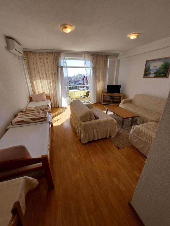 Hotel Venecia Apartments Sztruga Kültér fotó